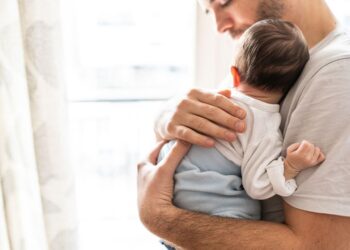 Babaya Doğum İzni 10 Güne Çıkıyor: Babaların Rolü Güçleniyor