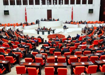 Emekli Maaşı Asgari Ücret Seviyesine Yükseltilmeyecek